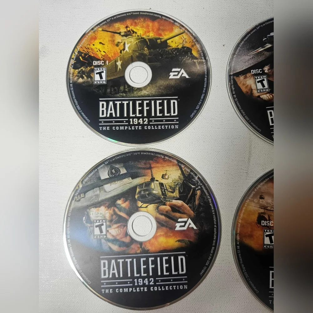 Battlefield 1942 The Complete Collection PC CD-ROM 8-Disc Set Manual Complete